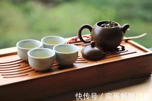 浓茶|冬天不该喝的3种茶，两种伤胃，一种或致癌，希望你早点知晓