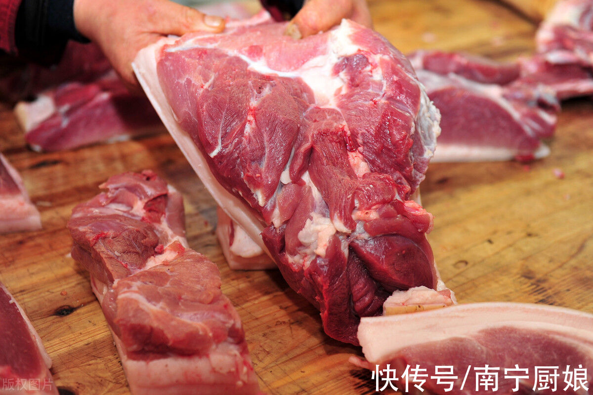 肉质|买猪肉时，选颜色深的还是颜色浅的？肉贩子爆料行业内幕，长见识