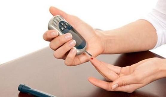 糖尿病|医生:有没有糖尿病,4个小地方或许就能确认!不妨自测一下