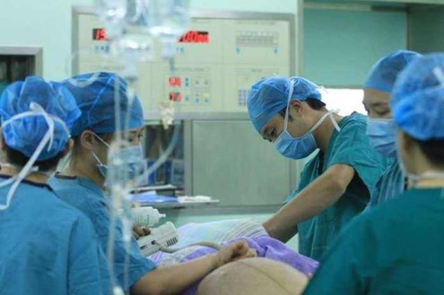 顺产生孩子只能躺着资深助产士介绍3种体位做法大胆少遭罪