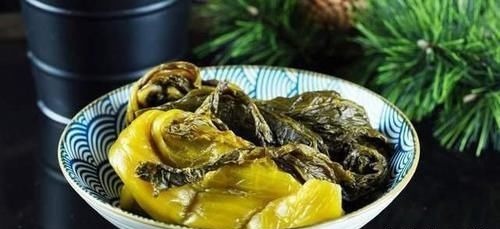 腌酸菜我有窍门,记住这3点,酸菜不起沫不长白,放一年也不坏