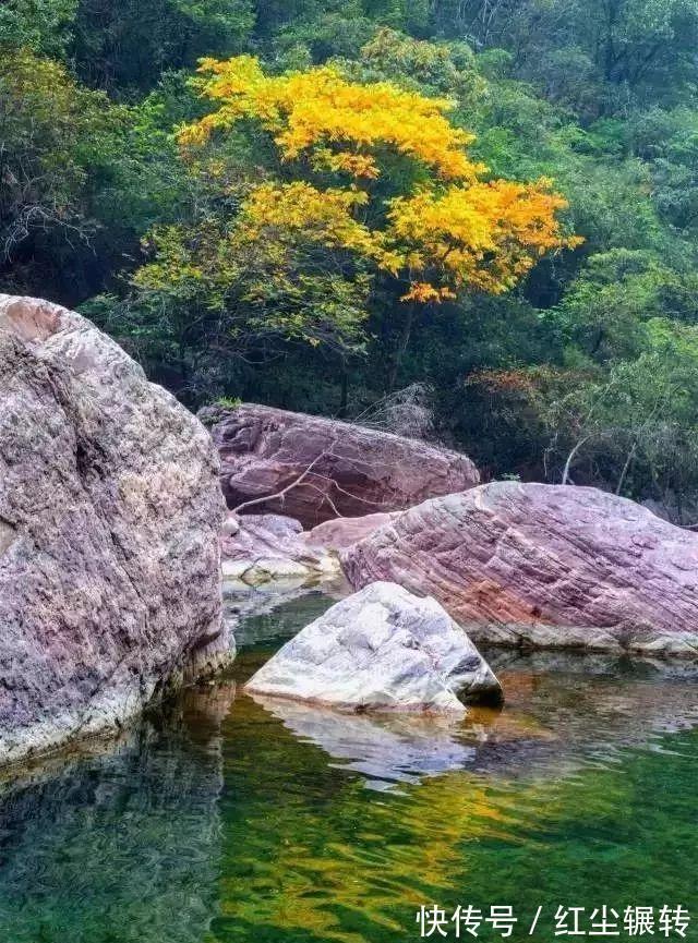 宝泉|渐别夏日的苍翠欲滴，河南这个“中原小九寨”迎来了五彩世界