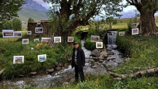 藏区!攀山涉水,穿越险峰,只为画出绝美的高原极地!