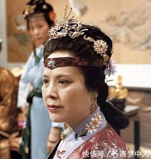 邢夫人#周瑞家的是怎么和王熙凤结下梁子的?她是如何报复王熙凤的?