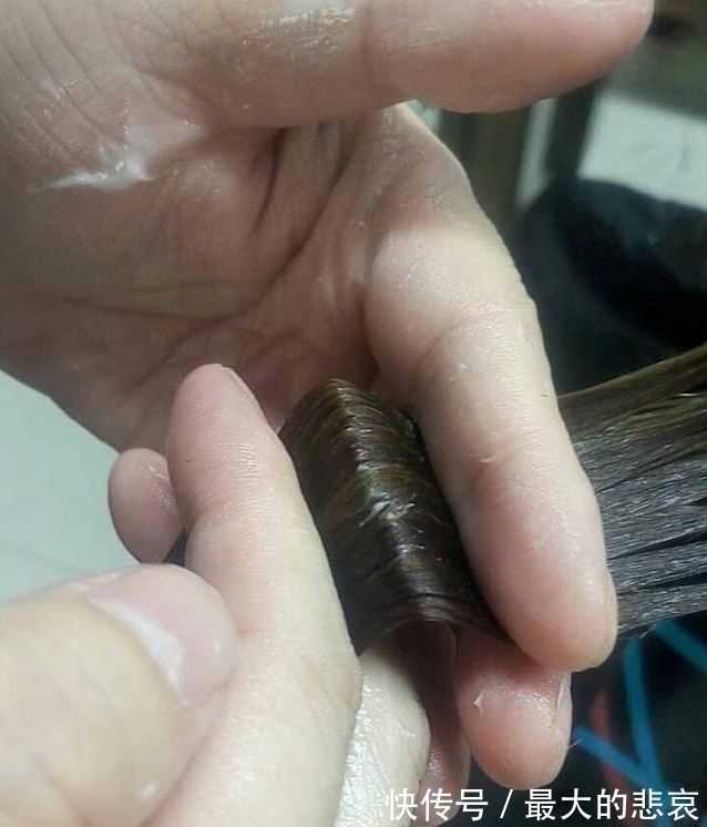 烫发 细软黄的发质烫不卷?这几种烫发方法,让你烫出健康有弹性的卷发