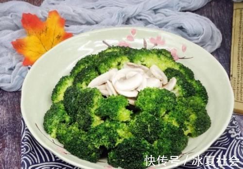 安全线|血糖升高多吃蔬菜好？这4种菜换着吃，或能让血糖退回“安全线”
