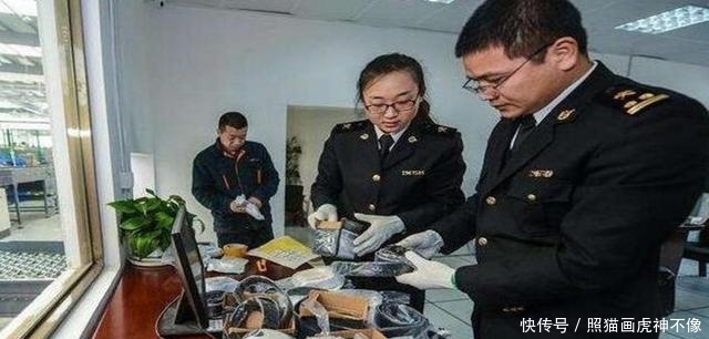 挽回|海关拦下一群可疑美国人，为祖国挽回3400万损失，值得点赞