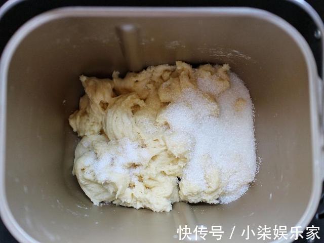 想要面包做得好,几个小诀窍要记住,松软又美味