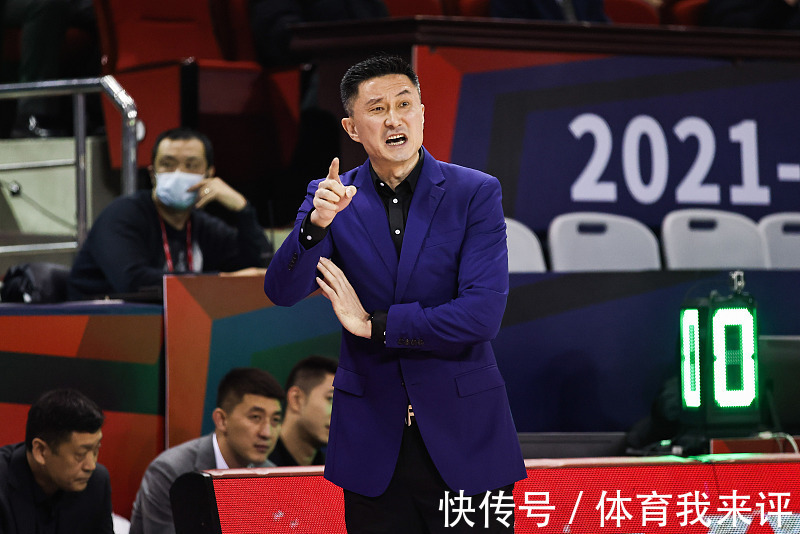 姚明|20分钟狂轰31+6!易建联重回巅峰,姚明现场注视,杜锋锻炼收获回报
