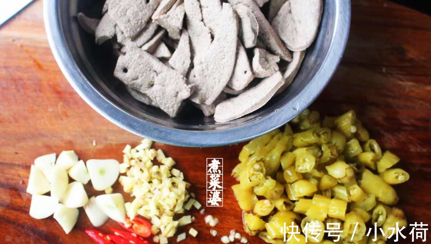 补血|这东西, 补血最厉害, 吃1次它, 等于吃5斤红枣, 2块能炒一大盘