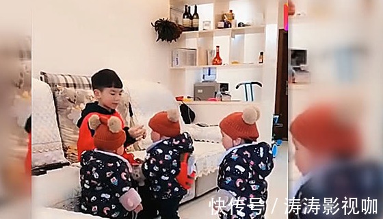 哥哥|自从二胎有了三个妹妹,8岁的哥哥吃东西就变成如此,笑喷