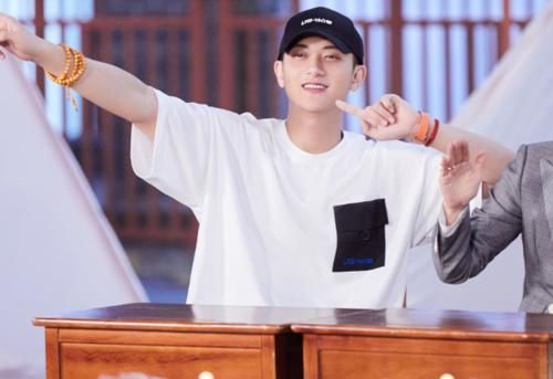 黃子韜|黃子韜演新劇了！以為女主宋祖兒夠美，誰知女二也是個“小仙女”