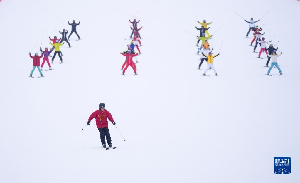 单兆鉴|新中国第一座高山滑雪场“重装绽放”