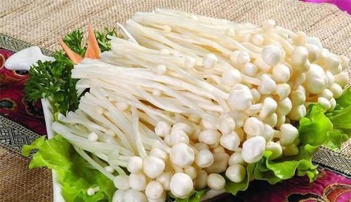 女性想更美，推荐以下食物，呵护肌肤，减少皱纹，早知早美