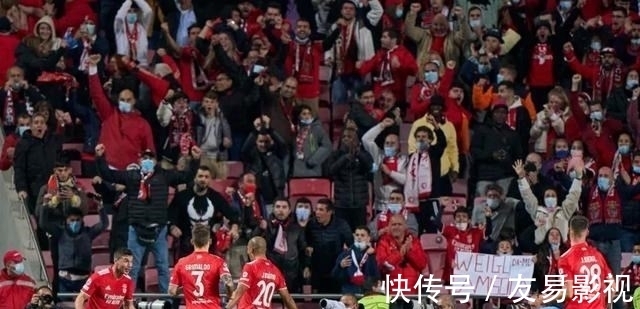 欧冠|大结局!0-3,2-0,巴萨一场惨败告别欧冠,拜仁下手狠,哈维沮丧