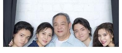 陈学冬|陈学冬与宋妍霏父母相互打趣,表现就像同龄人,场面太有趣了!