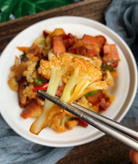 放水|非常的下饭,腊肉干锅花菜,就是不放水