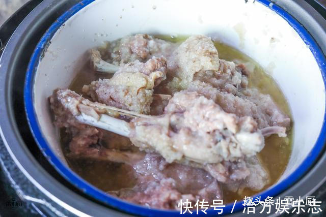 小厨|三伏天流汗多,常吃这种肉,滋补解暑,比猪肉便宜,比羊肉好吃