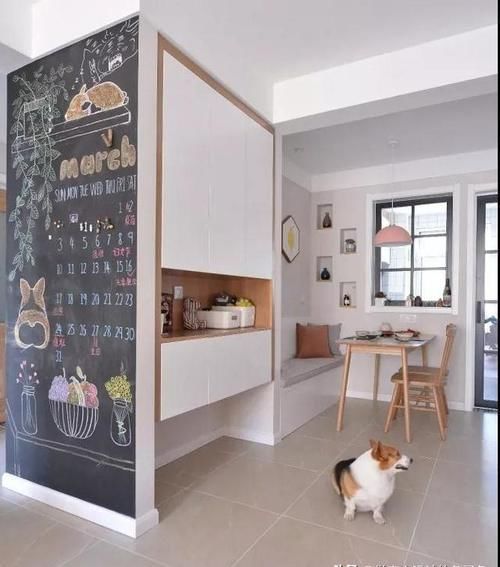 设置|入户门直对着餐桌,又没办法隔断,怎么办?