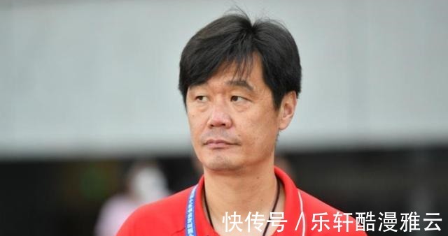 李霄鹏|国足最新大名单惹争议!李铁曾出现的失误,在李霄鹏身上再次发生