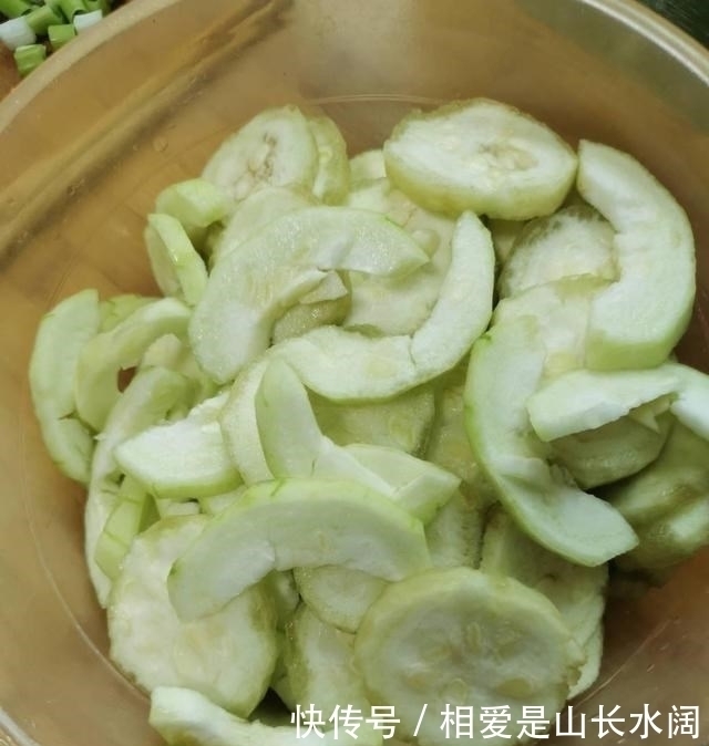 神经细胞|丝瓜和它一起煮,滋补又解暑,隔三差五吃1回,精神饱满过夏天