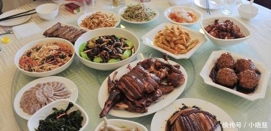 开餐馆的大姨透露: 下馆子吃饭, 点这3道菜准没错, 绝对不吃亏