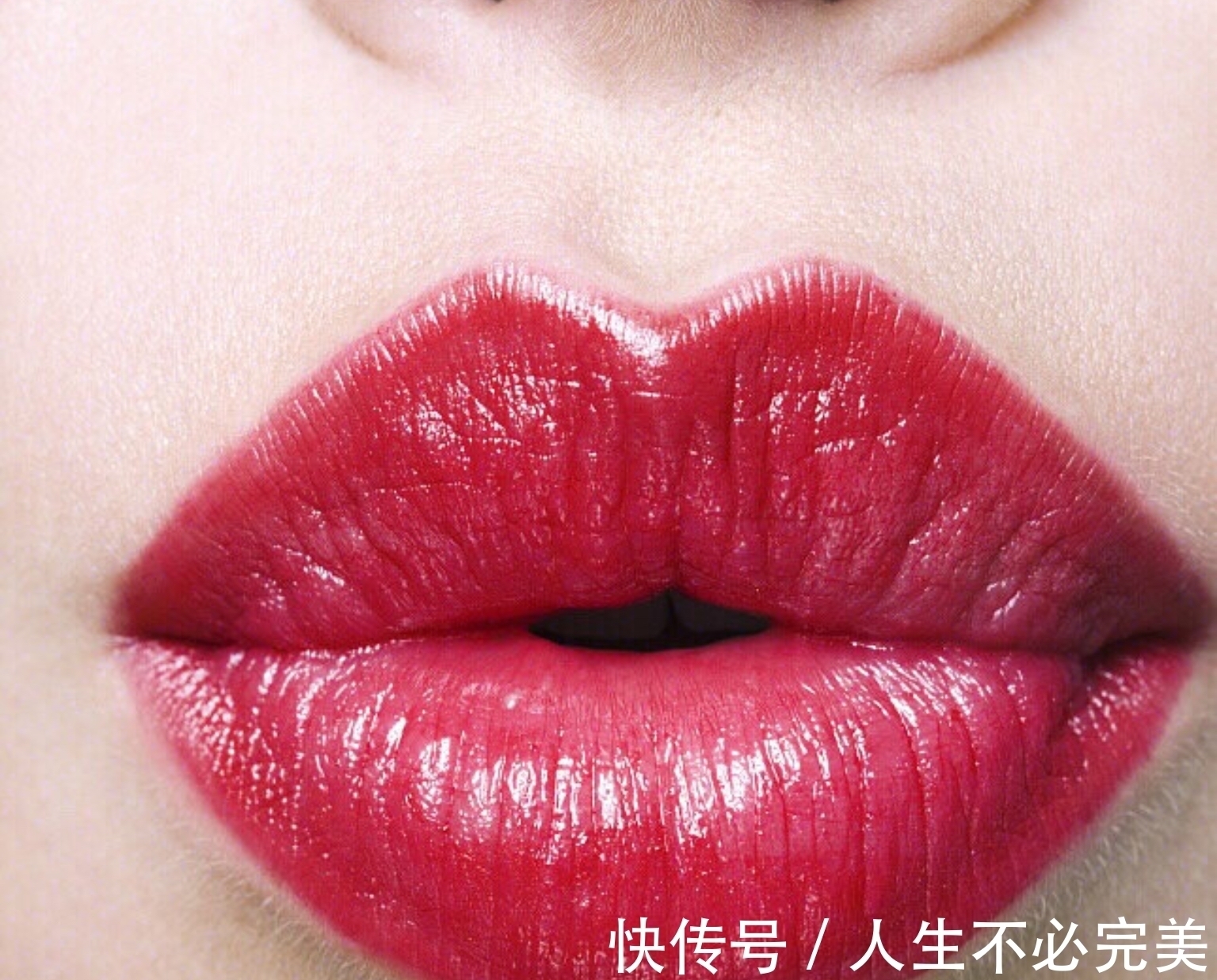 性感 最受欢迎的几种唇形，不涂口红都很性感，唇好看的人，长相也不低