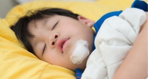 喂养|双胞胎相继查出脾胃衰竭,医生:其中一个原因和家长有很大关系,及时止损