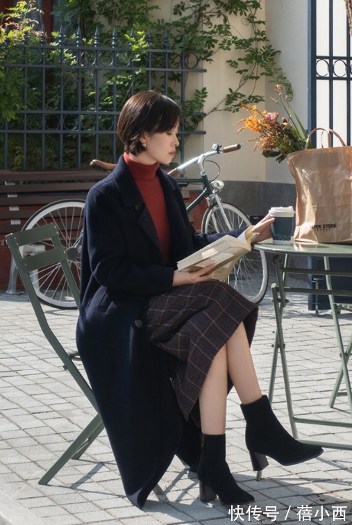 搭配|不管年纪如何,新年都得备上这些时髦的长款大衣,让你气场倍增!