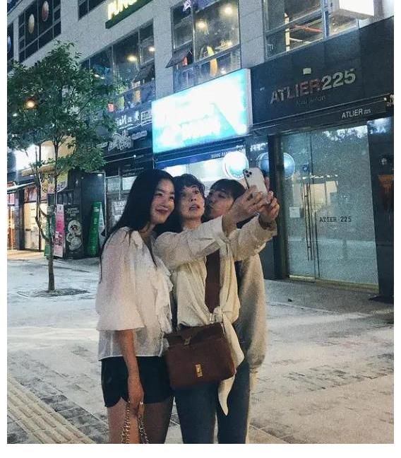 出镜|RunningMan新闻：宋智孝在金钟国的油管频道里出镜！还以为是官宣