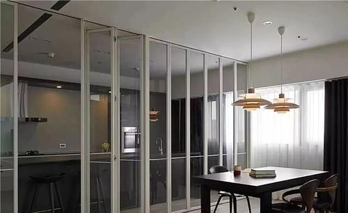厨房|为什么有钱人厨房不装推拉门头次见这种设计,后悔我家选错了