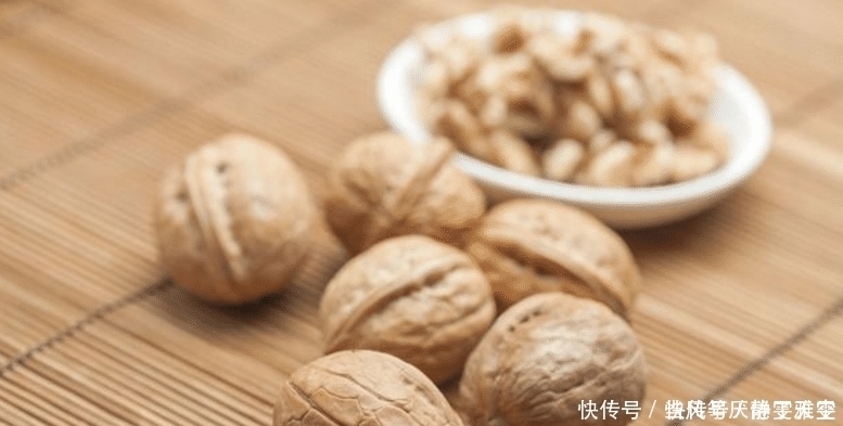 孕期|最适合孕妈的5种健康零食,对宝宝大脑发育好,出生后也会很聪明