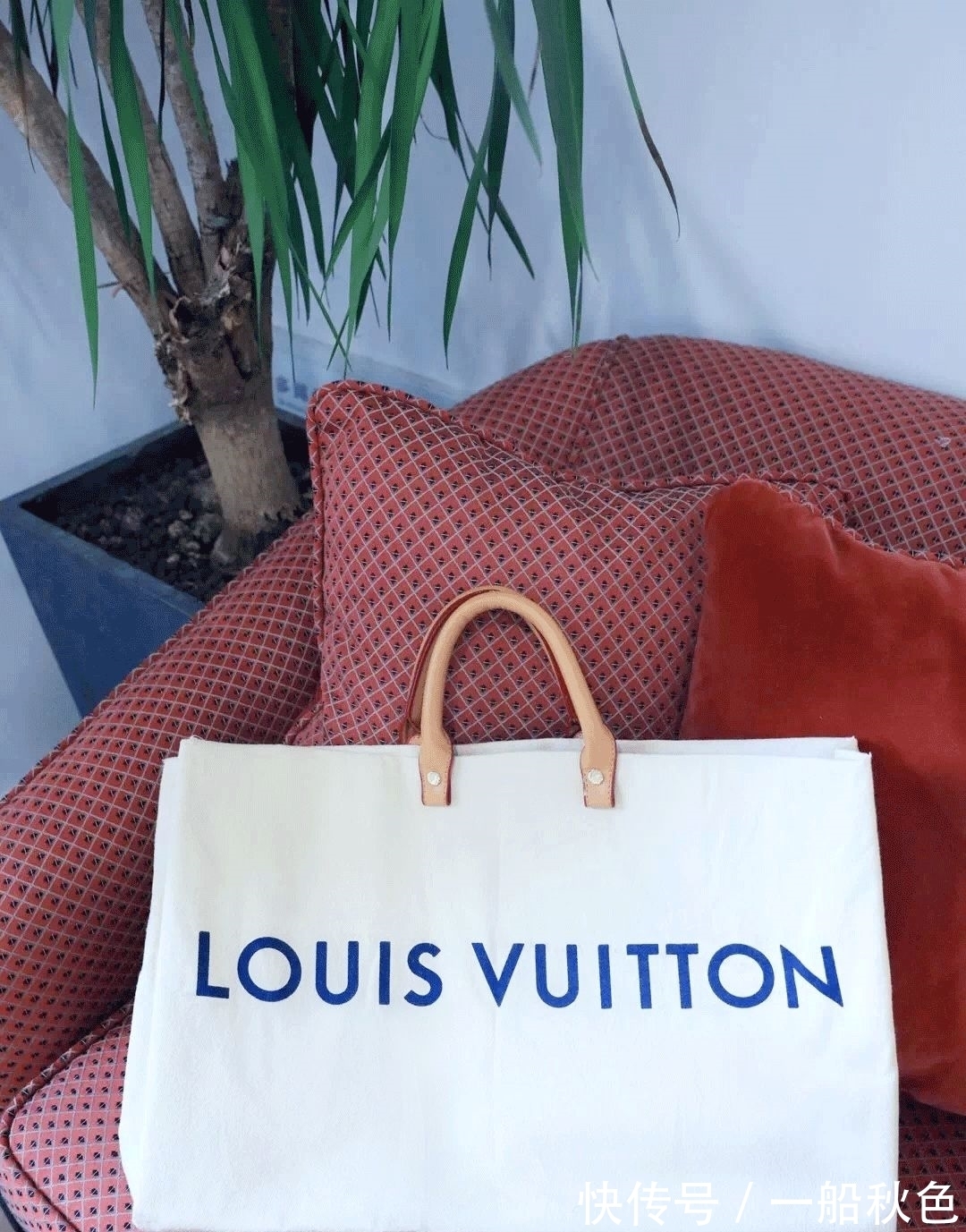 教学 手把手教学|闲置的购物纸袋和防尘袋也能变成时髦包包