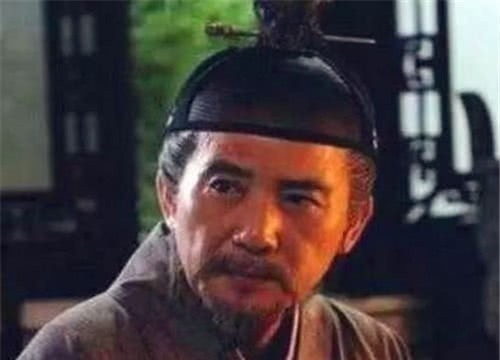 菲律宾@他冒死从国外偷回一根藤,养活中国数千万人口,至今仍被后世纪念