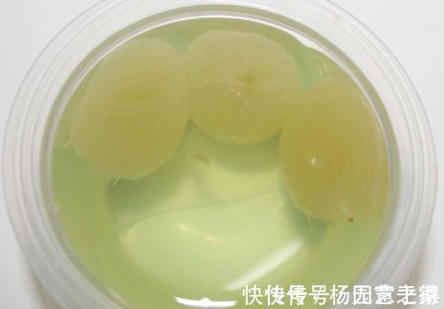 发育|生活中的4种食物,孩子再馋也最好不要买,可能会影响孩子发育