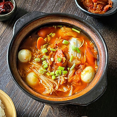 韩式辣酱火锅