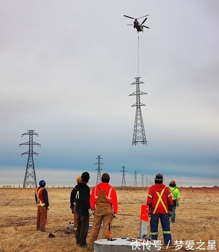 矿泉水瓶|25张罕见的照片,现代战舰的底部太科幻,好像动画片里的飞船
