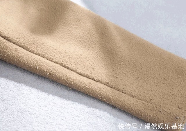 收纳|毛衣洗不好就变形!教你4招超实用保养技巧,再也不怕缩水起球
