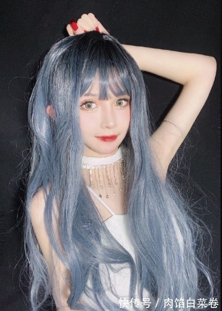 cfhd|二次元美女游戏首秀,大眼睛勾魂夺魄,粉丝:这不比电气鼠好看?