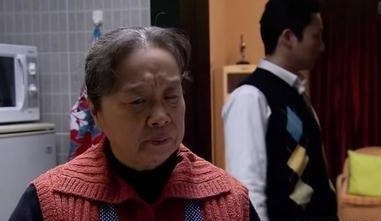 7岁孩子自述奶奶、姑姑训妈妈,爸爸打妈妈,妈妈走了,我很惨