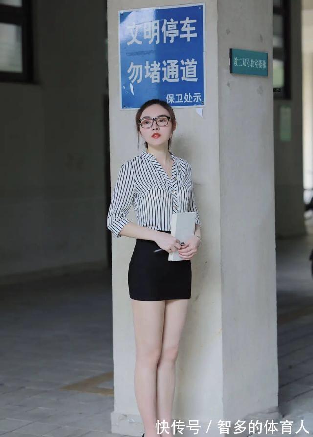 get “A字裙”的热门CP,从白衬衣到背心,两种穿法都能get美美哒!