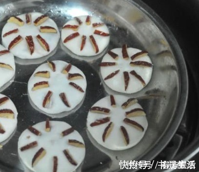 凉开水|比糯米饼香润，比面饼细滑，10分钟做锅它，软糯劲道，孩子最爱！