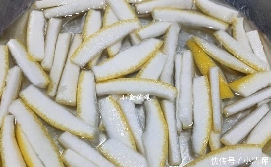 咳嗽痰多老不好,88岁老奶奶这两种食材蒸一蒸,止咳化痰不再咳嗽