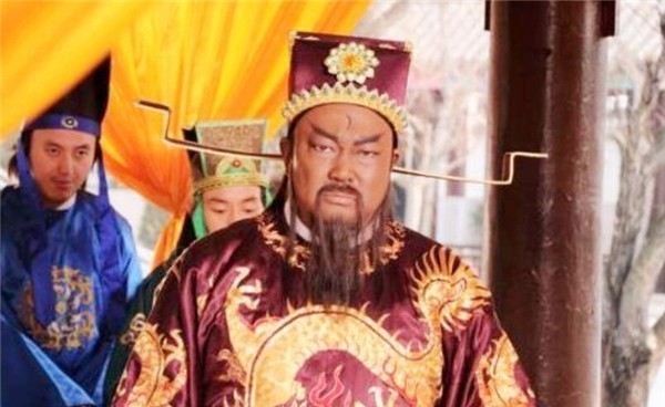 包青天&一老农的牛被人割掉舌头,包拯:回去把牛宰了,凶手就会前来投案