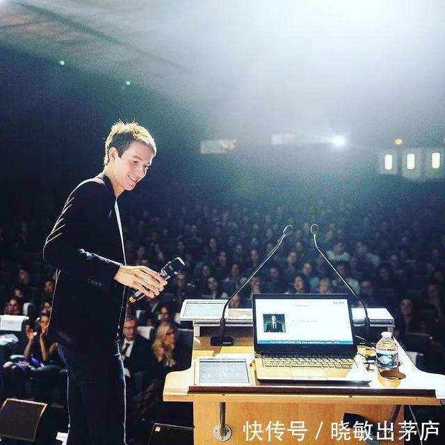 90后|90后正在引领时尚圈不禁看了眼我的工资条