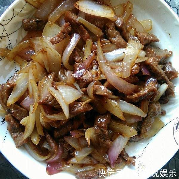 皮肤|洋葱和此物炒着吃,不咳嗽了,痰也没了,皮肤细腻又光滑哦