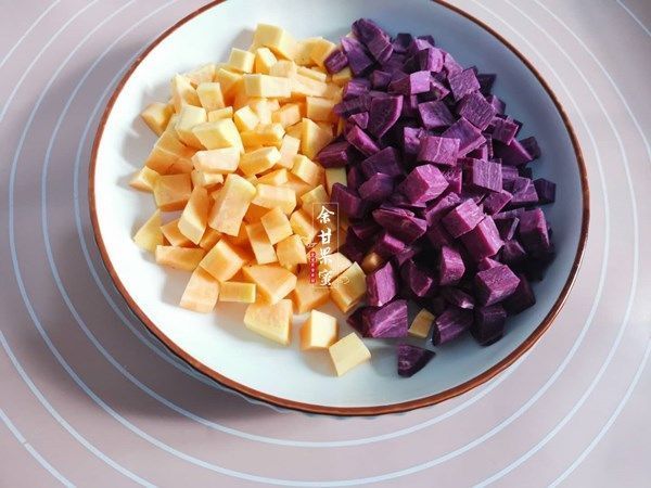 学会这面食,早餐轻松做,比包子简单,不用加糖也甜美,好棒