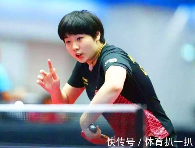 林诗栋|国乒再现新生力量,00后男子小将得三冠,17岁女乒小将实力不凡