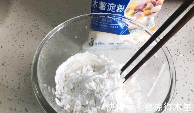 萝卜|秋冬干燥,这润肺食材要常吃,消痰减咳,还助消化,蘸上酱好香呀!