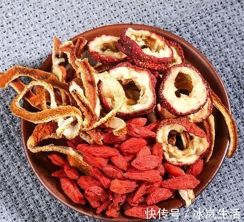 食疗|睡前吃枸杞赛人参终于有答案了,中医告诉你食疗效果最好的吃法